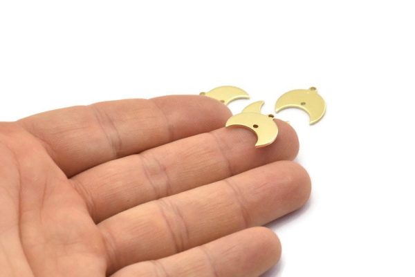 Brass Moon Charm, 24 Raw Brass Crescent Moon Charms With 1 Loop And 1 Hole (15x9x1mm) M01831 on Sale - Image 4